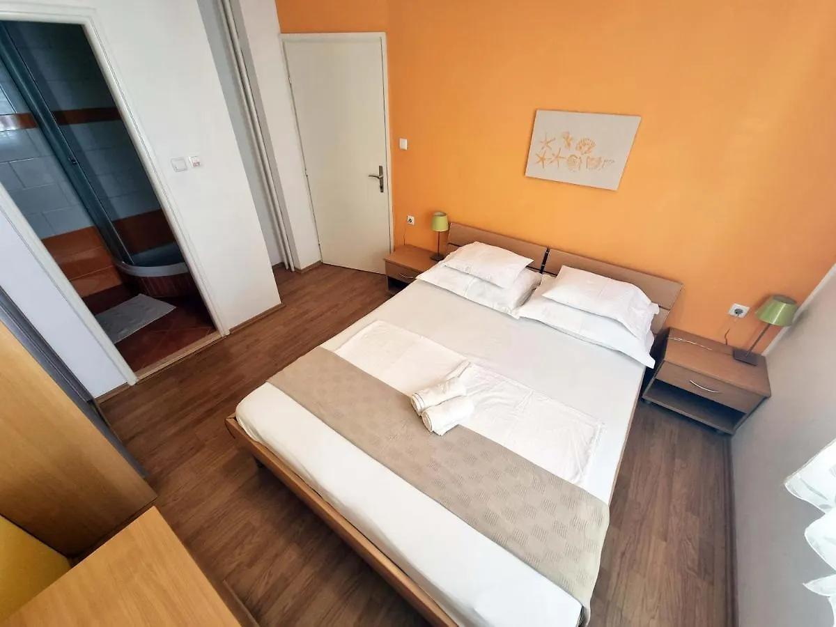 House Subic Apartment Supetarska Draga Croatia