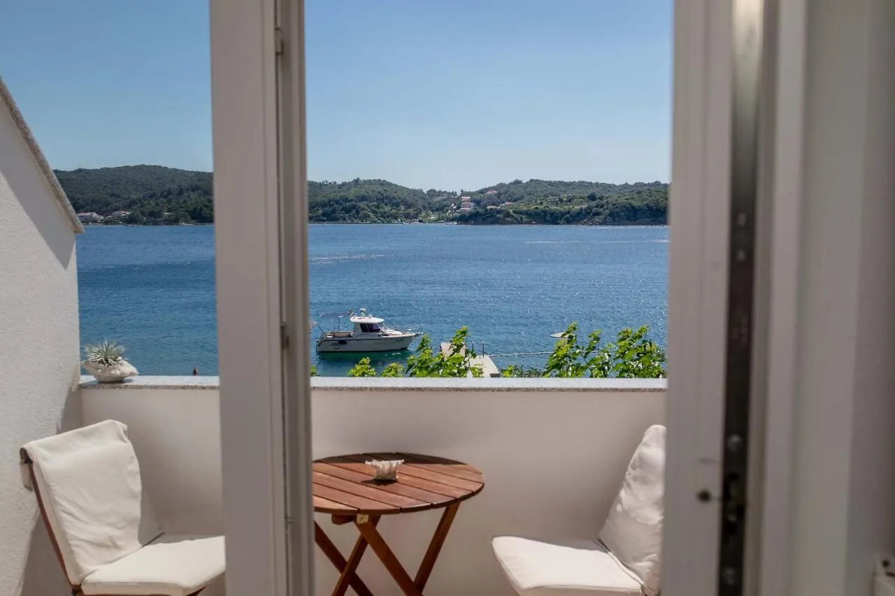 House Subic Apartment Supetarska Draga Croatia