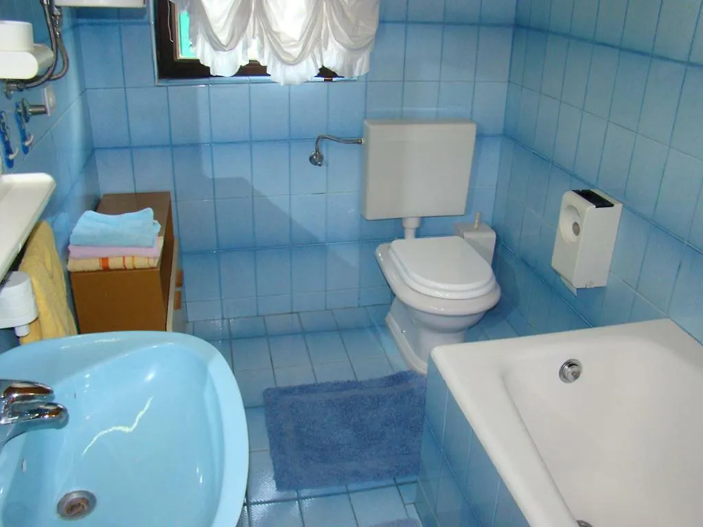 House Subic Apartment Supetarska Draga Croatia